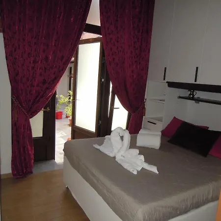 Holiday home Corte Navari - Studio Gastone